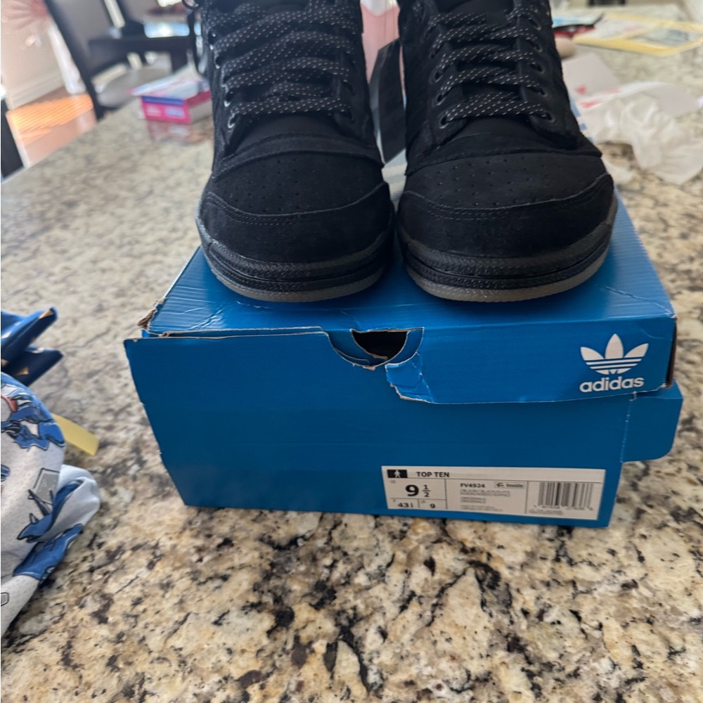 Adidas Black Top Ten Sneakers Brand new men 9/12
